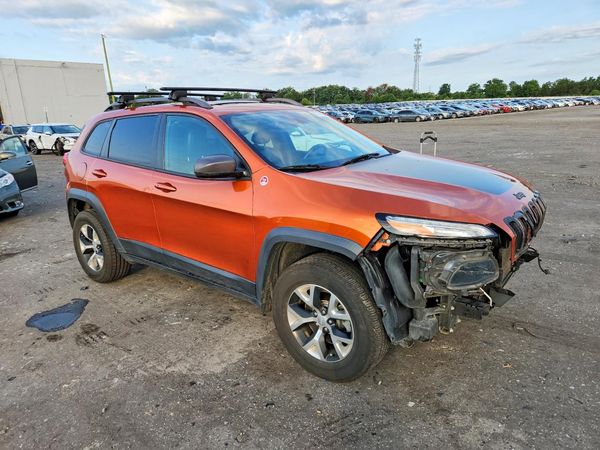2016 JEEP CHEROKEE TRAILHAWK 4X4