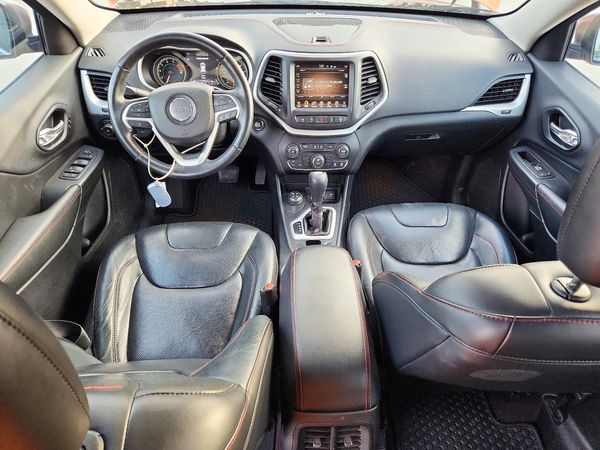 2016 JEEP CHEROKEE TRAILHAWK 4X4