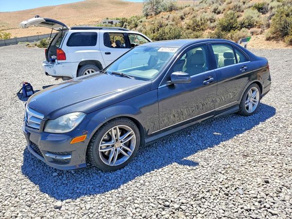 2013 MERCEDES-BENZ C-CLASS