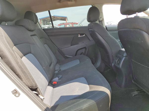 2016 KIA SPORTAGE LX w/Popular Pkg