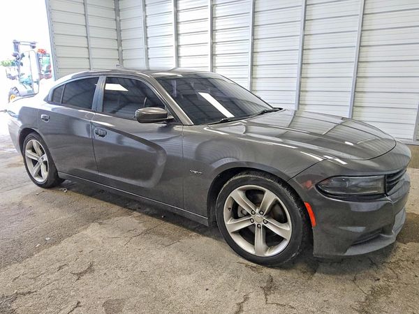 2016 DODGE CHARGER R/T