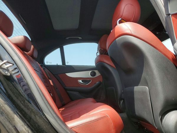 2017 MERCEDES-BENZ C C300-4M