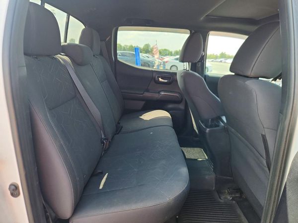 2017 TOYOTA TACOMA