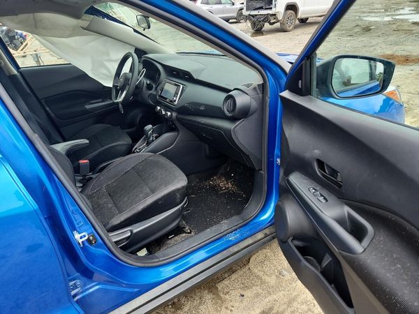 2022 NISSAN KICKS
