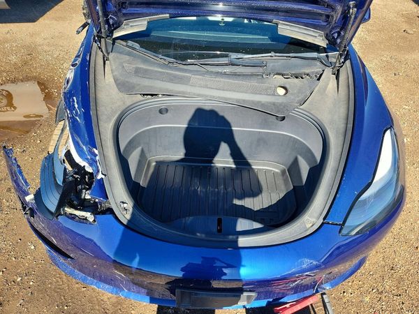 2022 TESLA MODEL 3 — Engine bay