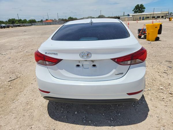 2015 HYUNDAI ELANTRA