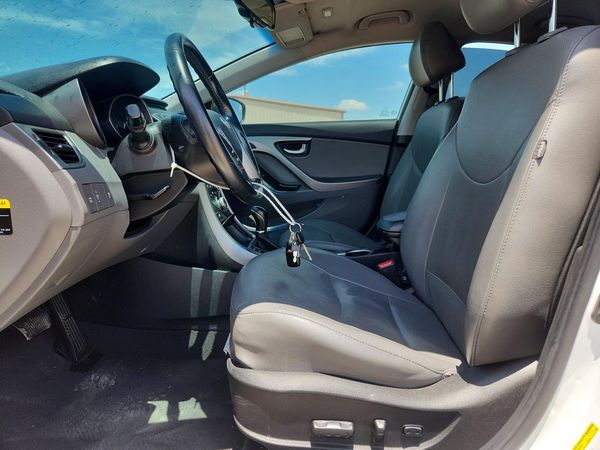 2015 HYUNDAI ELANTRA