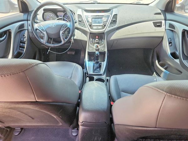 2015 HYUNDAI ELANTRA