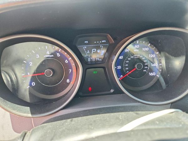2015 HYUNDAI ELANTRA