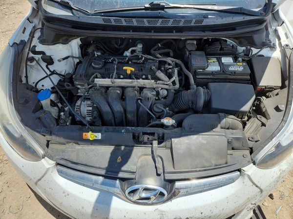 2015 HYUNDAI ELANTRA