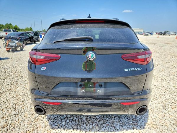 2021 ALFA ROMEO STELVIO