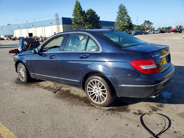 2013 MERCEDES-BENZ C C300