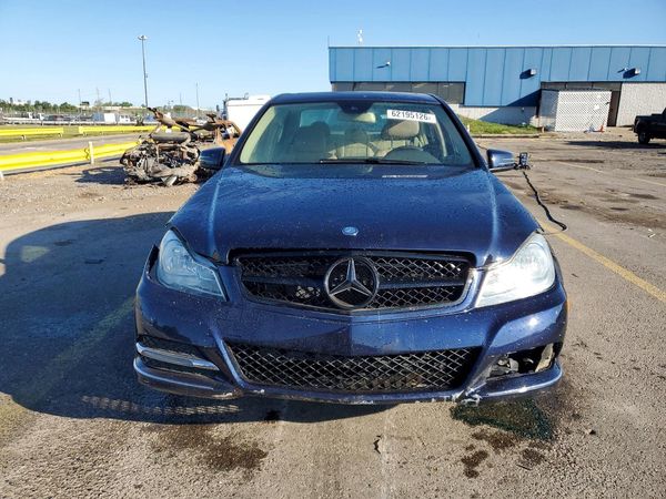 2013 MERCEDES-BENZ C C300