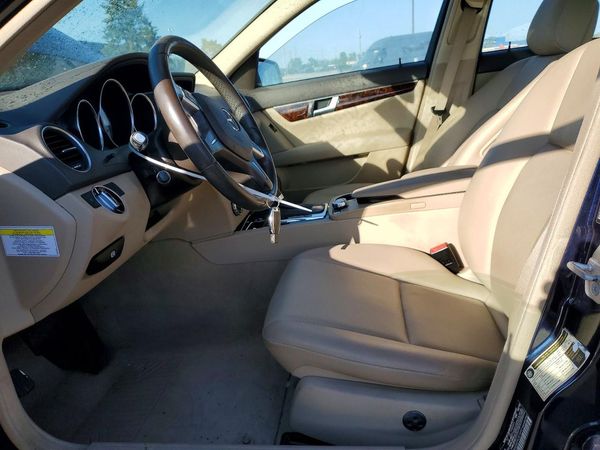 2013 MERCEDES-BENZ C C300
