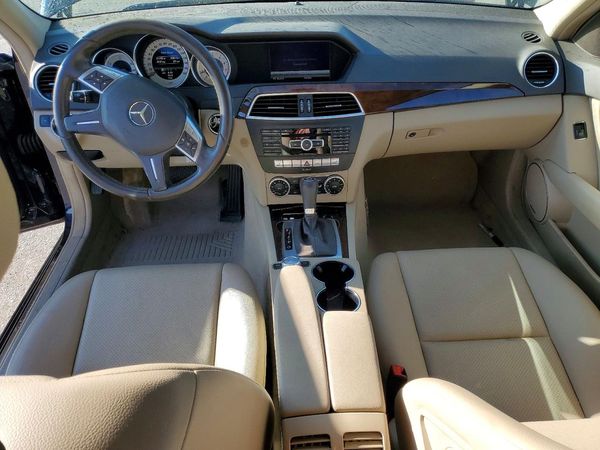 2013 MERCEDES-BENZ C C300