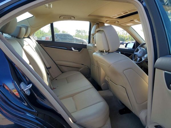 2013 MERCEDES-BENZ C C300