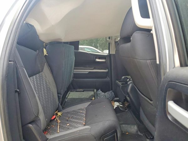2018 TOYOTA TUNDRA SR/SR5