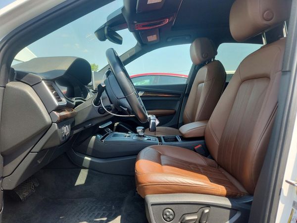 2018 AUDI Q5 quattro Premium Plus