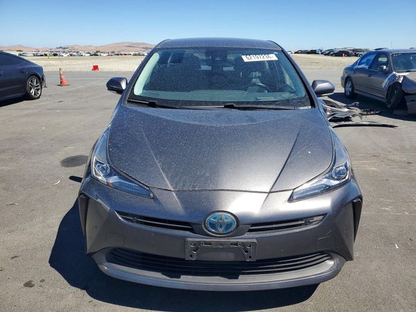 2019 TOYOTA PRIUS L/LE/XLE/LTD.