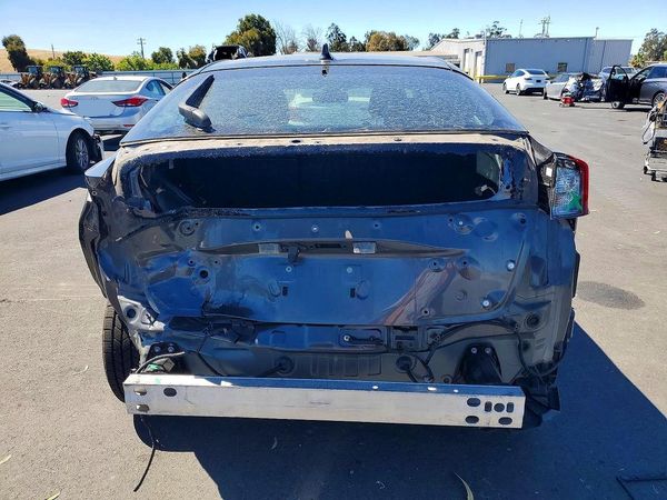 2019 TOYOTA PRIUS L/LE/XLE/LTD.