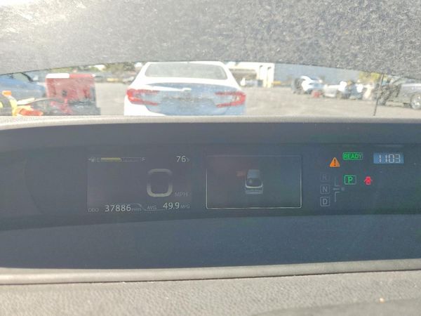 2019 TOYOTA PRIUS L/LE/XLE/LTD.