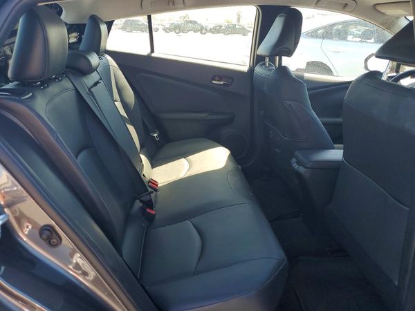 2019 TOYOTA PRIUS L/LE/XLE/LTD.
