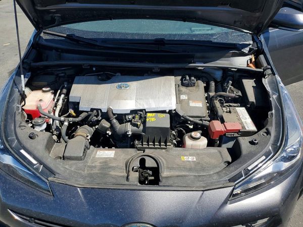 2019 TOYOTA PRIUS L/LE/XLE/LTD.
