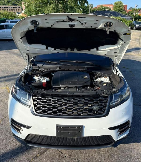 2019 LAND ROVER RANGE ROVER VELAR R-Dynamic SE