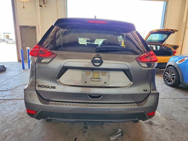 2018 NISSAN ROGUE
