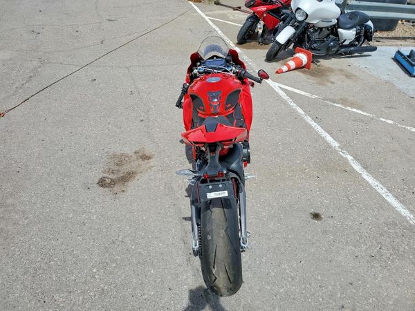 2025 DUCATI PANIGALE