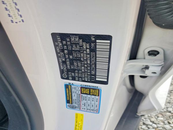 2017 HYUNDAI TUCSON SE (no options)
