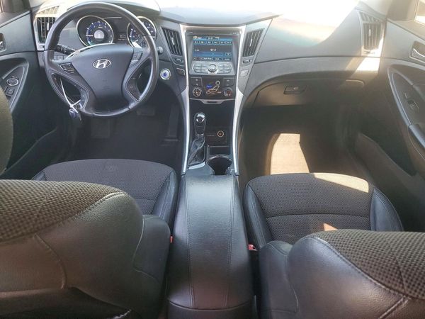 2013 HYUNDAI SONATA