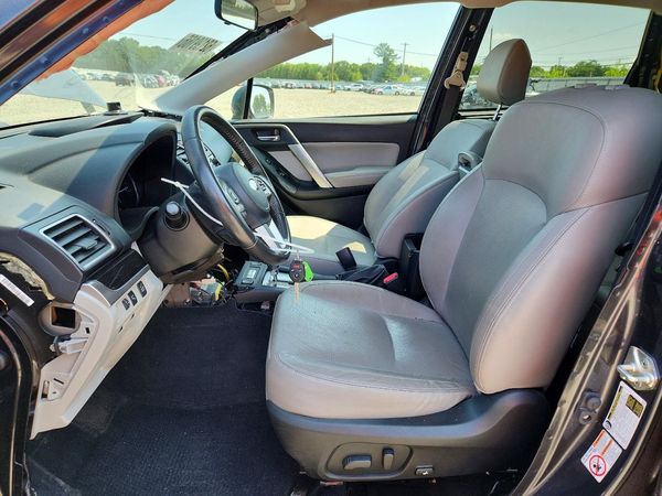 2018 SUBARU FORESTER Limited+Navi(HK)