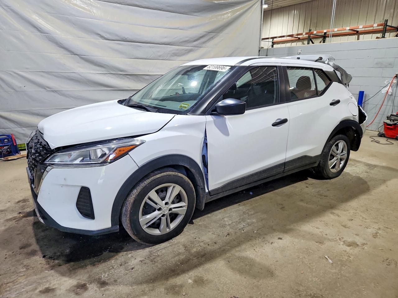 2024 NISSAN KICKS S