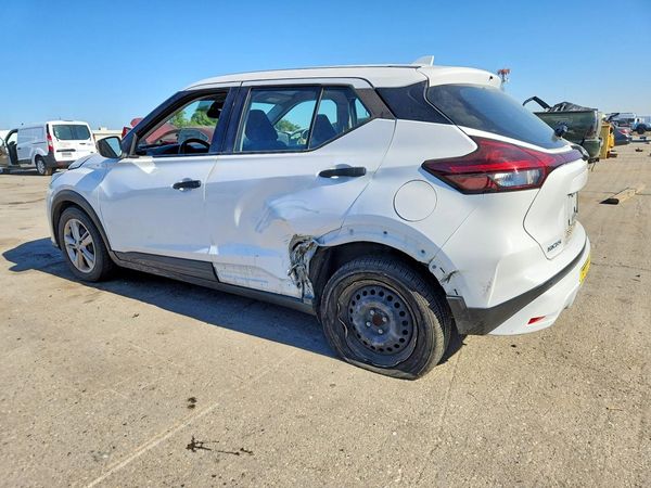 2023 NISSAN KICKS S