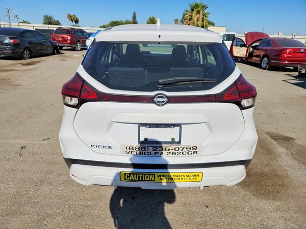 2023 NISSAN KICKS S