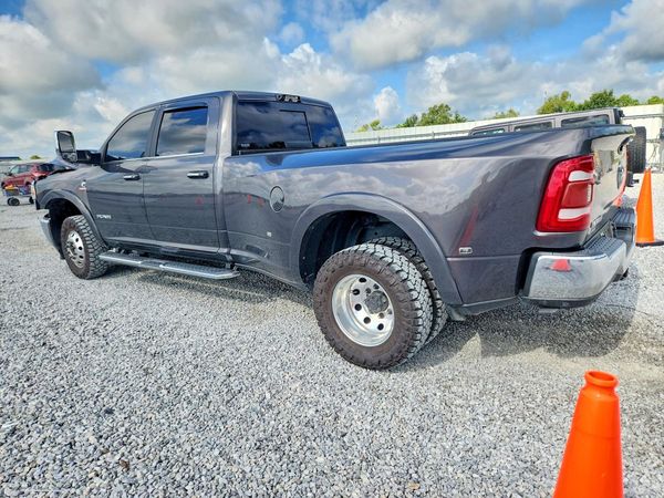 2022 RAM 3500 Laramie