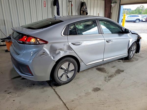 2021 HYUNDAI IONIQ SE