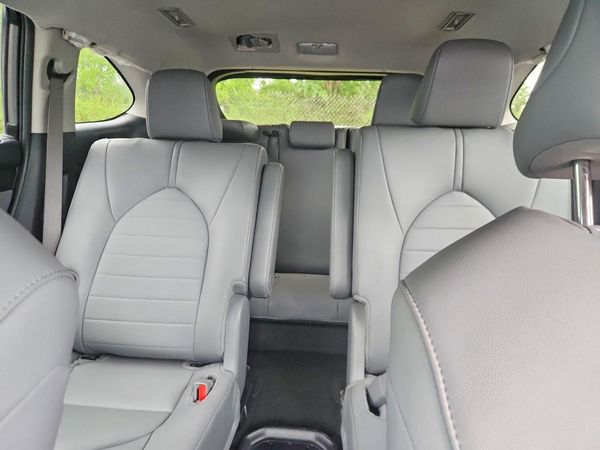 2026 TOYOTA HIGHLANDER