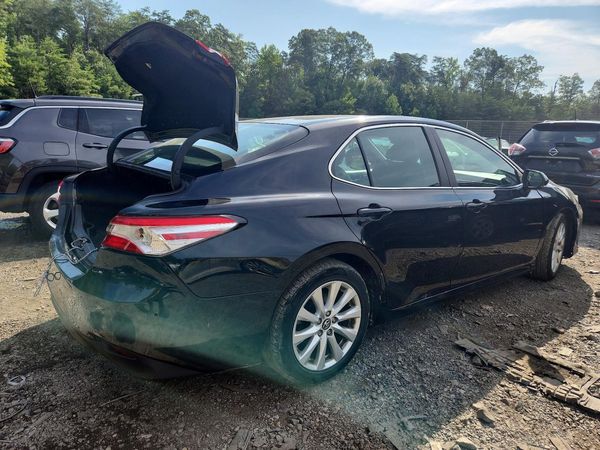 2018 TOYOTA CAMRY L/LE/SE/XLE
