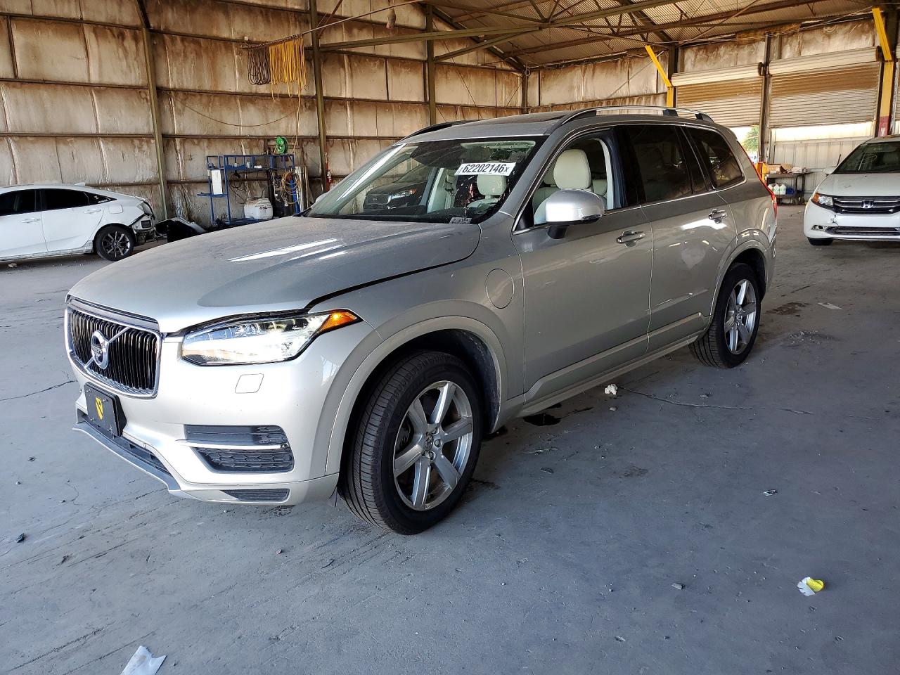 2016 VOLVO XC90 SV42 Momentum