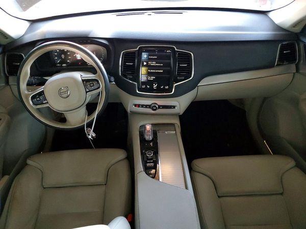 2016 VOLVO XC90 SV42 Momentum