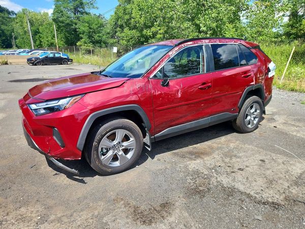 2025 TOYOTA RAV4