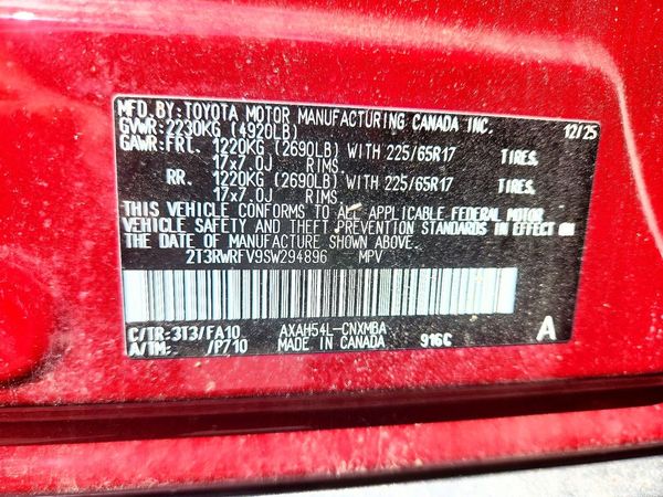 2025 TOYOTA RAV4 XLE