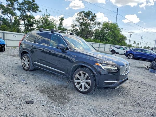 2017 VOLVO XC90 Inscription