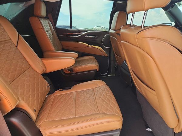 2021 CADILLAC ESCALADE