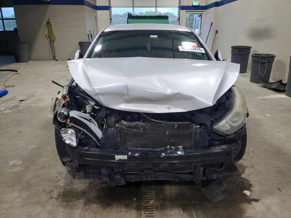 2014 HYUNDAI ELANTRA GLS(Middle)