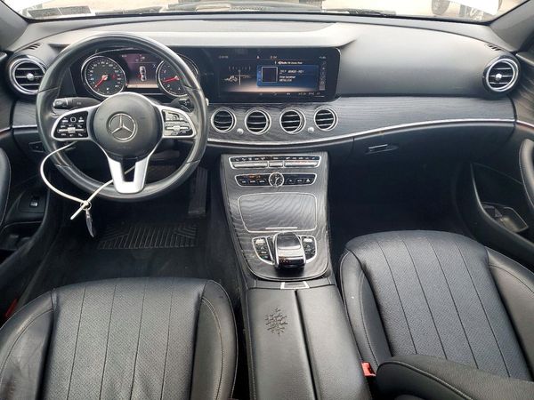 2019 MERCEDES-BENZ E E300-4M