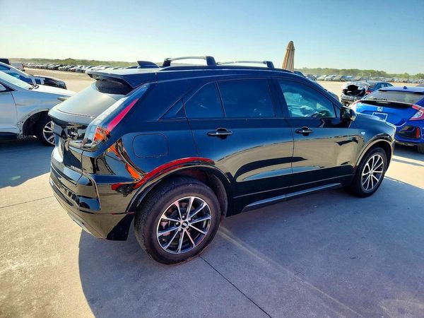2024 CADILLAC XT4