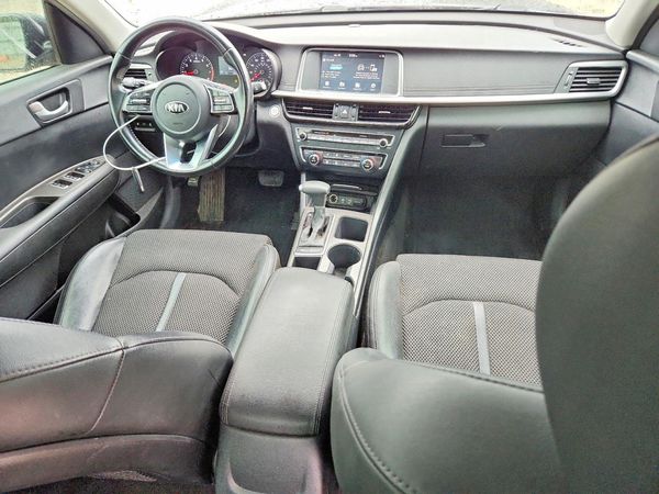 2019 KIA OPTIMA LX, S